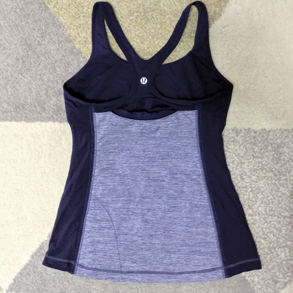 Lululemon Racerback Tank - Size 6 - Picture 2 of 8